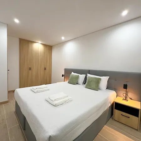 Modern Retreat 700m From The - Salgados Guia (Faro)